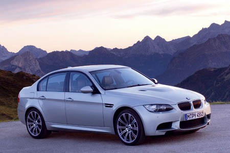 bmwm3sedanfrontallateral2.jpg